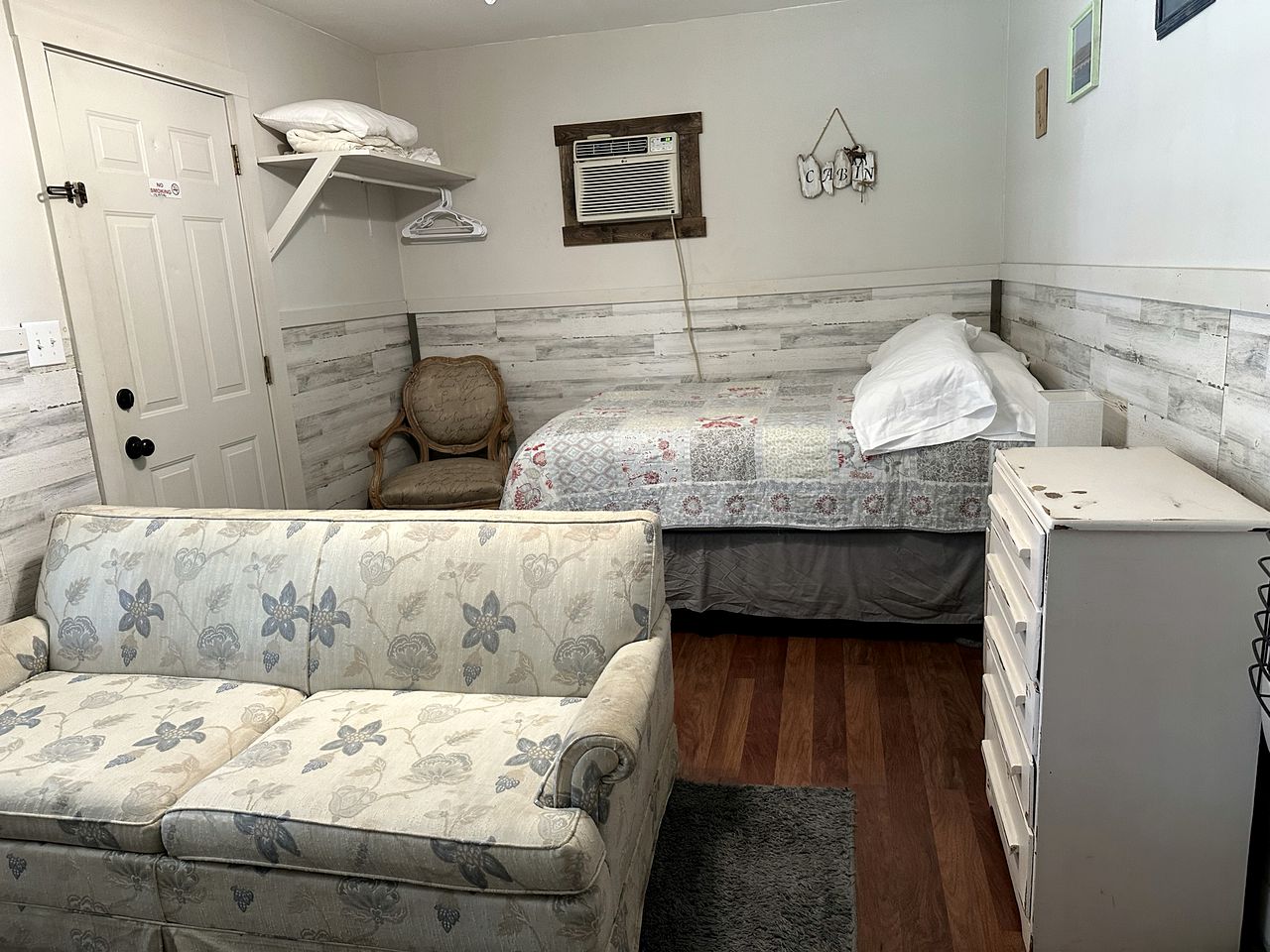 Spectacular Lake Cabin for Rent near the Sprawling Ozarks of Arkansas