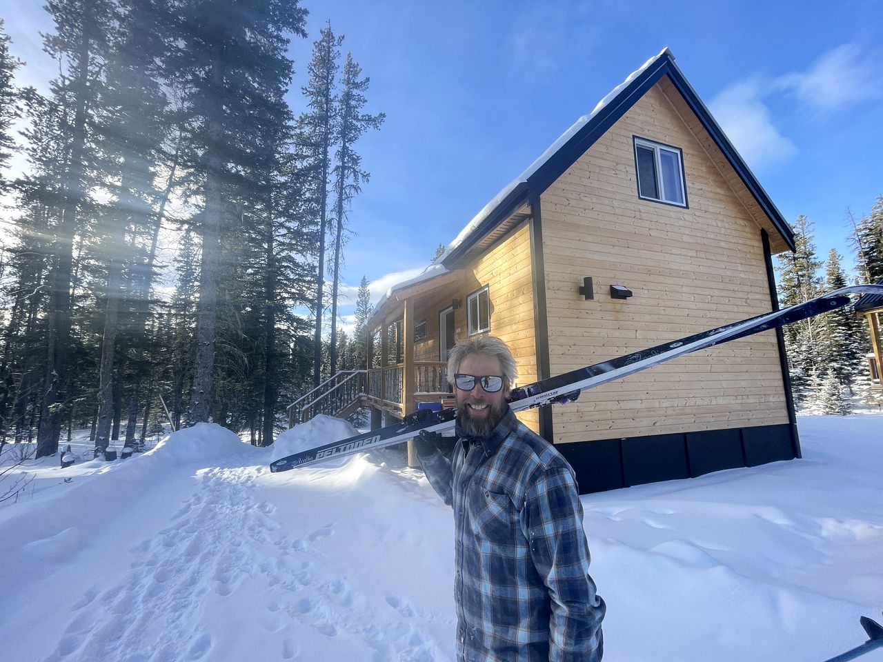 Rocky Mountain Cottage Rental for Four near Banff, Alberta