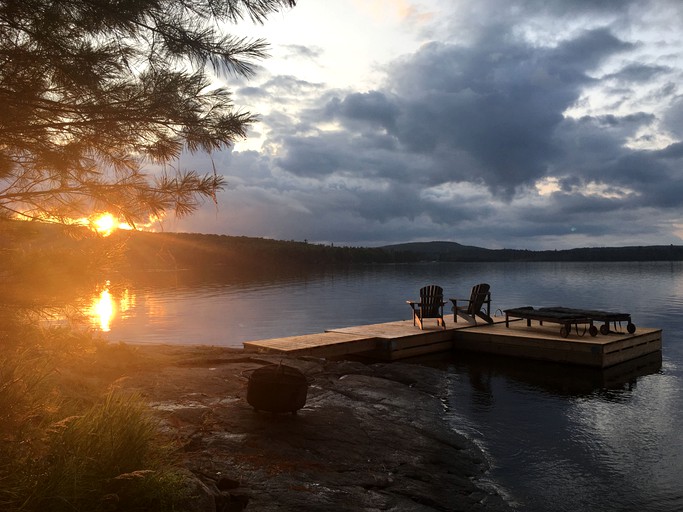 Private Islands (South River, Ontario, Canada)