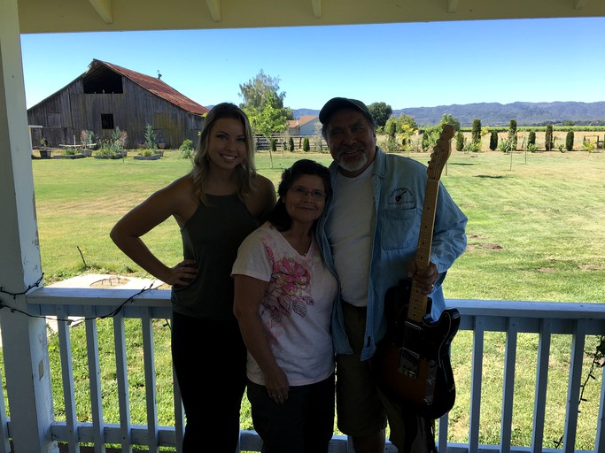 Cottages (Lakeport, California, United States)