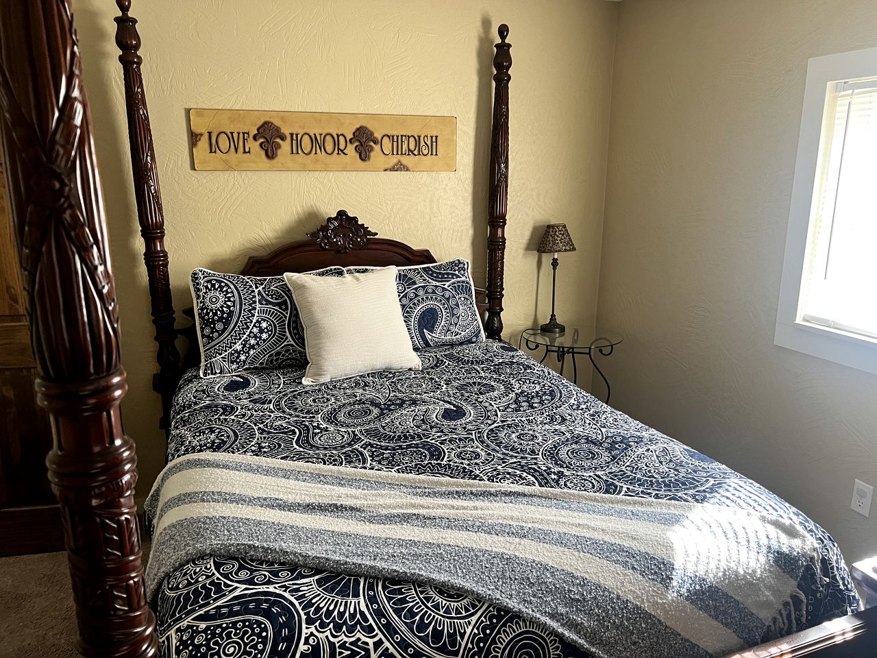 Cozy Cabin Rental near Table Rock Lake in the Ozark Mountains, Missouri