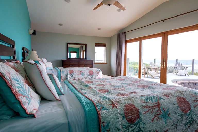 Beach Houses (United States of America, Newport, Oregon)