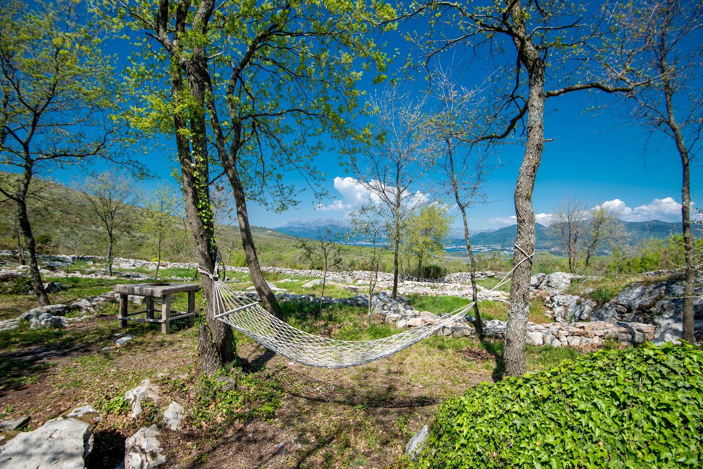 Eco-Friendly Tiny House with Views of the Adriatic Sea on Boka Bay, Montenegro