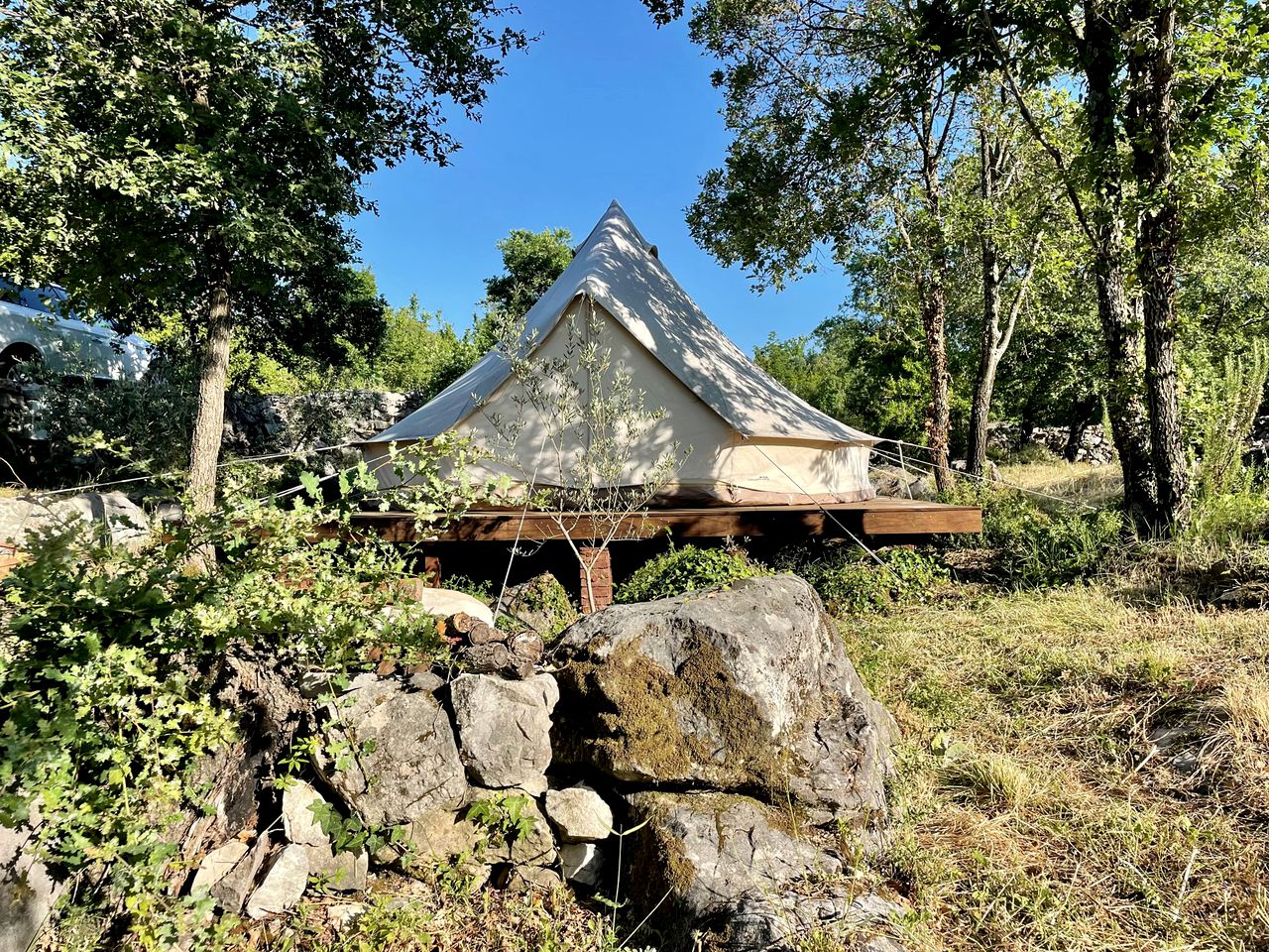 Eco-Friendly Tiny House with Views of the Adriatic Sea on Boka Bay, Montenegro