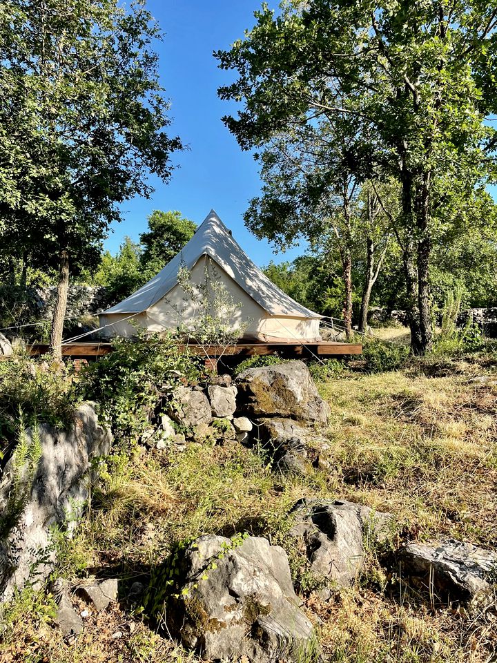 Eco-Friendly Tiny House with Views of the Adriatic Sea on Boka Bay, Montenegro