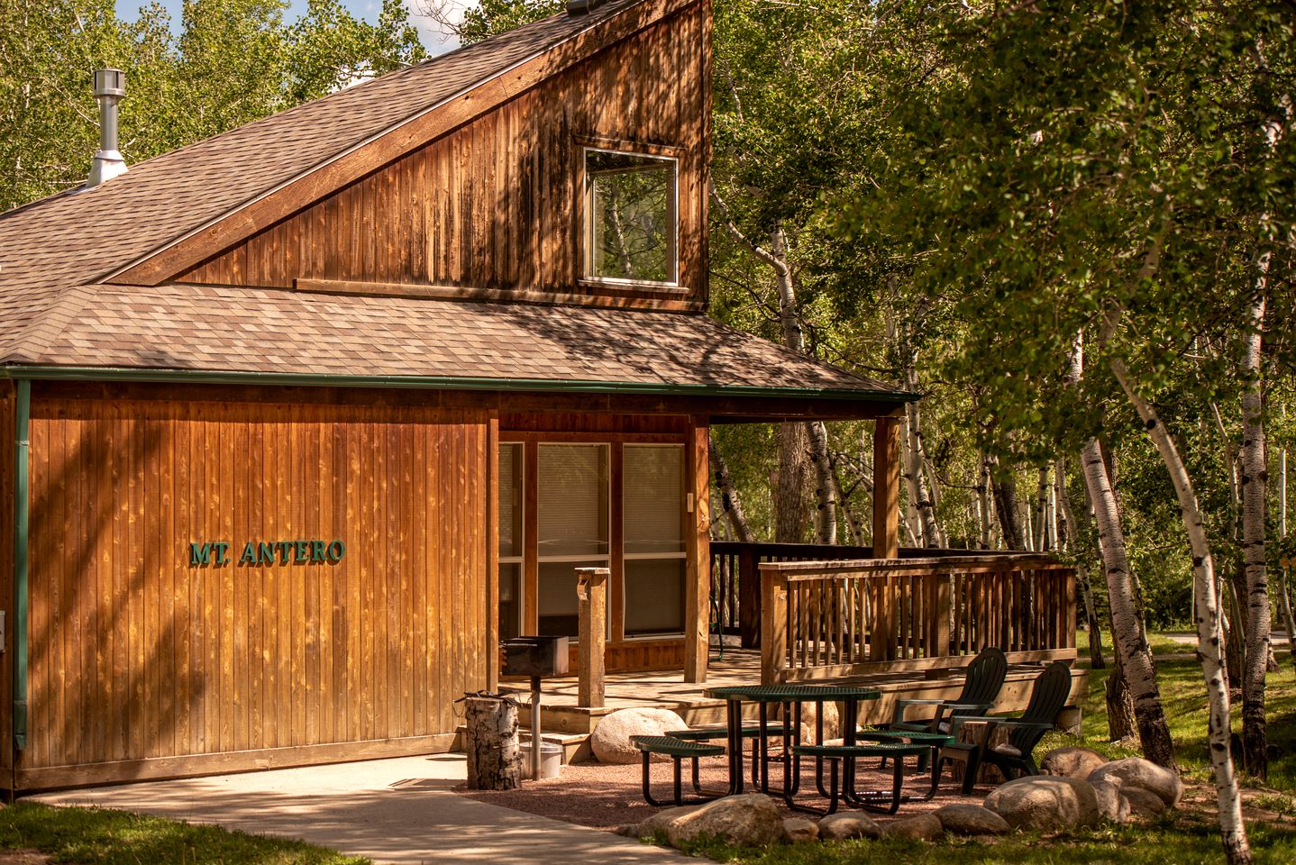 Creekside Chalets, Cabins 20047, Salida, United States of America