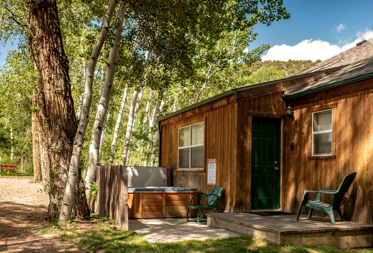 Cabins (Salida, Colorado, United States of America)