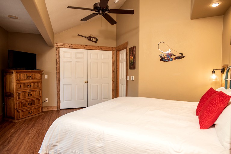 Cabins (Salida, Colorado, United States) near Monarch hot springs