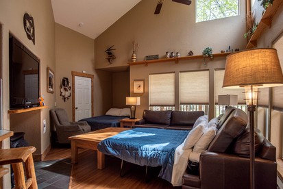 Beautiful Secluded Cabin with a Hot Tub near Monarch Mountain in Colorado photo 4
