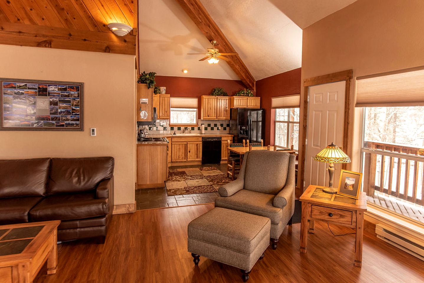 Woodland Camping Cabin for Biking near Arkansas Hills Trail in Colorado