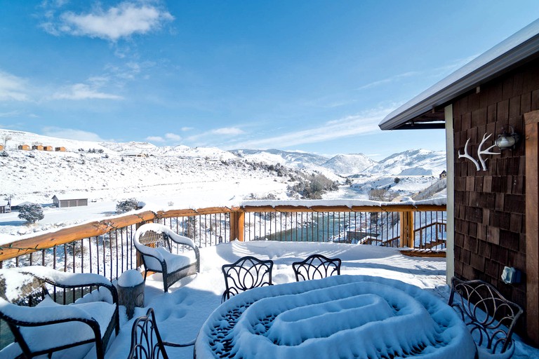 Quimby Cabin Best view in Gardiner, Log Cabins, Gardiner, United