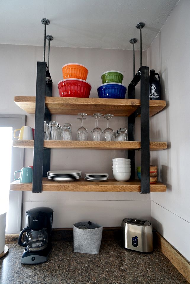 Charming Log Cabin near the Yellowstone River in Gardiner, Montana