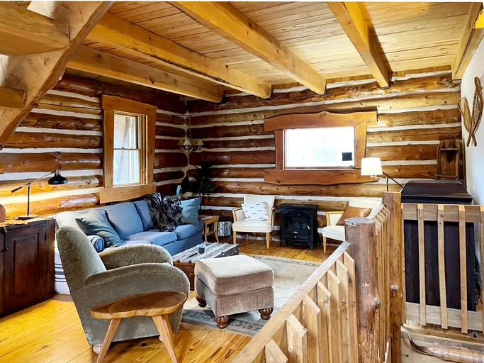 Beautiful Log Home on 15 acres on Harris Lake, Log Cabins, Coloma, United States of America