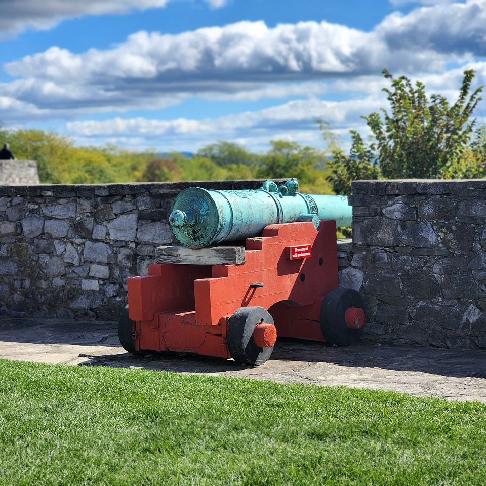 Light-Filled, Well-Appointed Mountain Cabin for a Vacation in Wells, Vermont