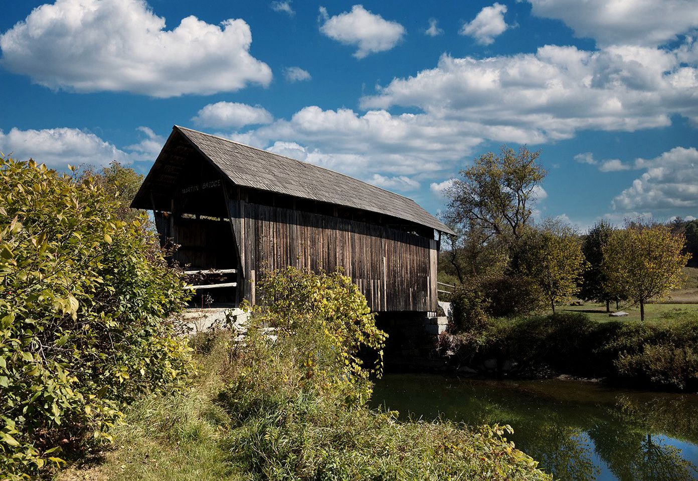 Light-Filled, Well-Appointed Mountain Cabin for a Vacation in Wells, Vermont