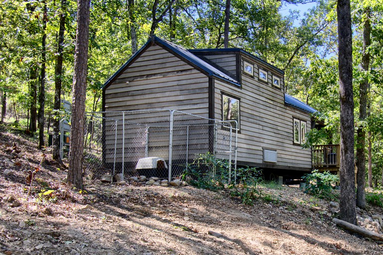 Parker Creek Bend Cabins The Codex, Cabins, Murfreesboro, United