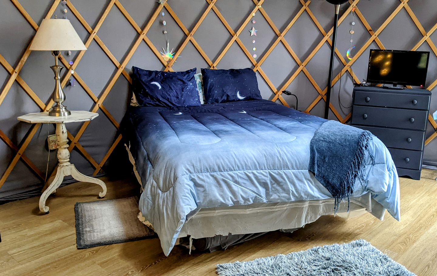 Peaceful Yurt Getaway near Lake Norman State Park, North Carolina