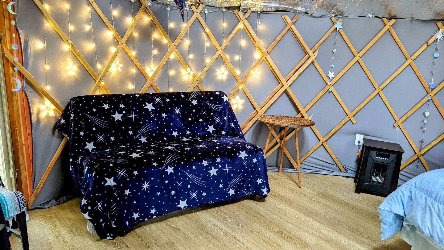 Peaceful Yurt Getaway near Lake Norman State Park, North Carolina