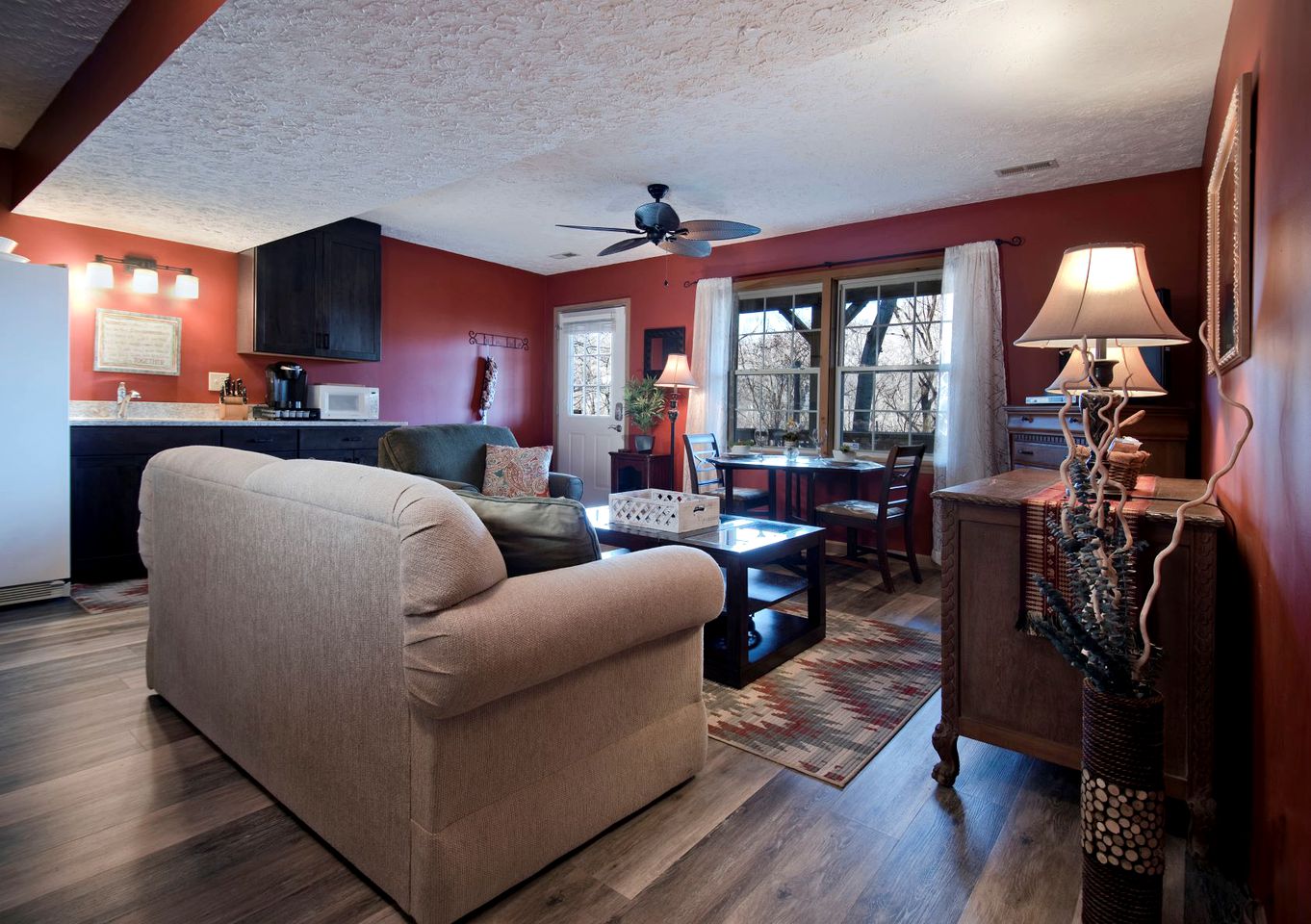 Cozy Smoky Mountain Cabin Retreat in Maggie Valley, North Carolina