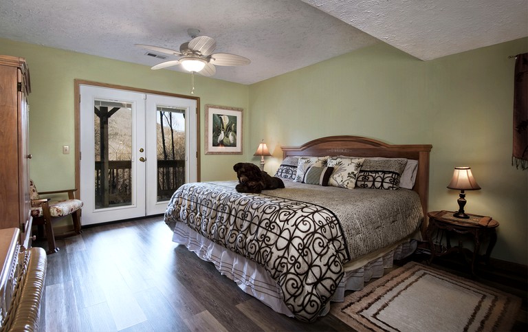 Cabins (Maggie Valley, North Carolina, United States of America)