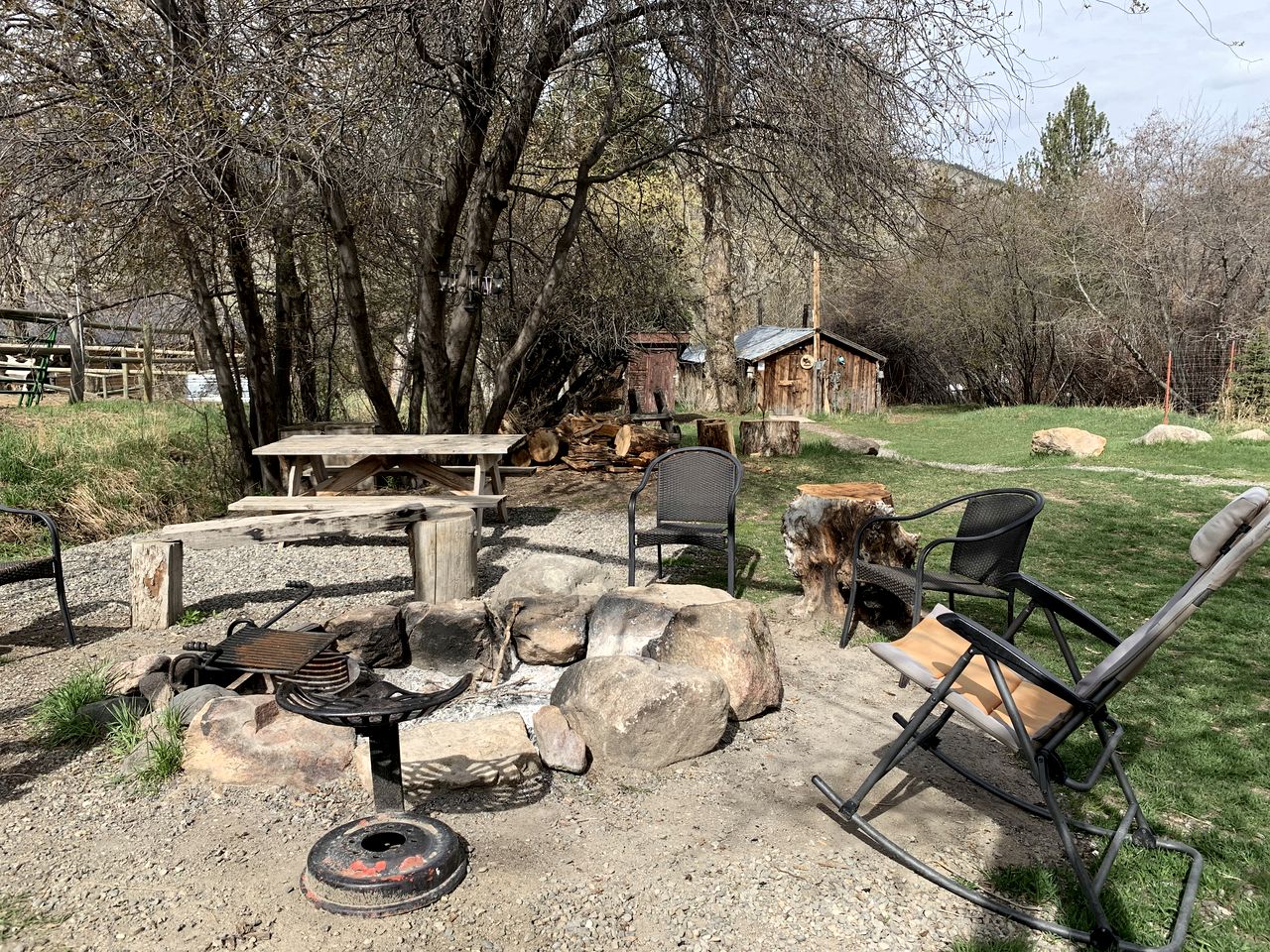 Creekside Cabin Rental Minutes from Yellowstone National Park in Gardiner, Montana