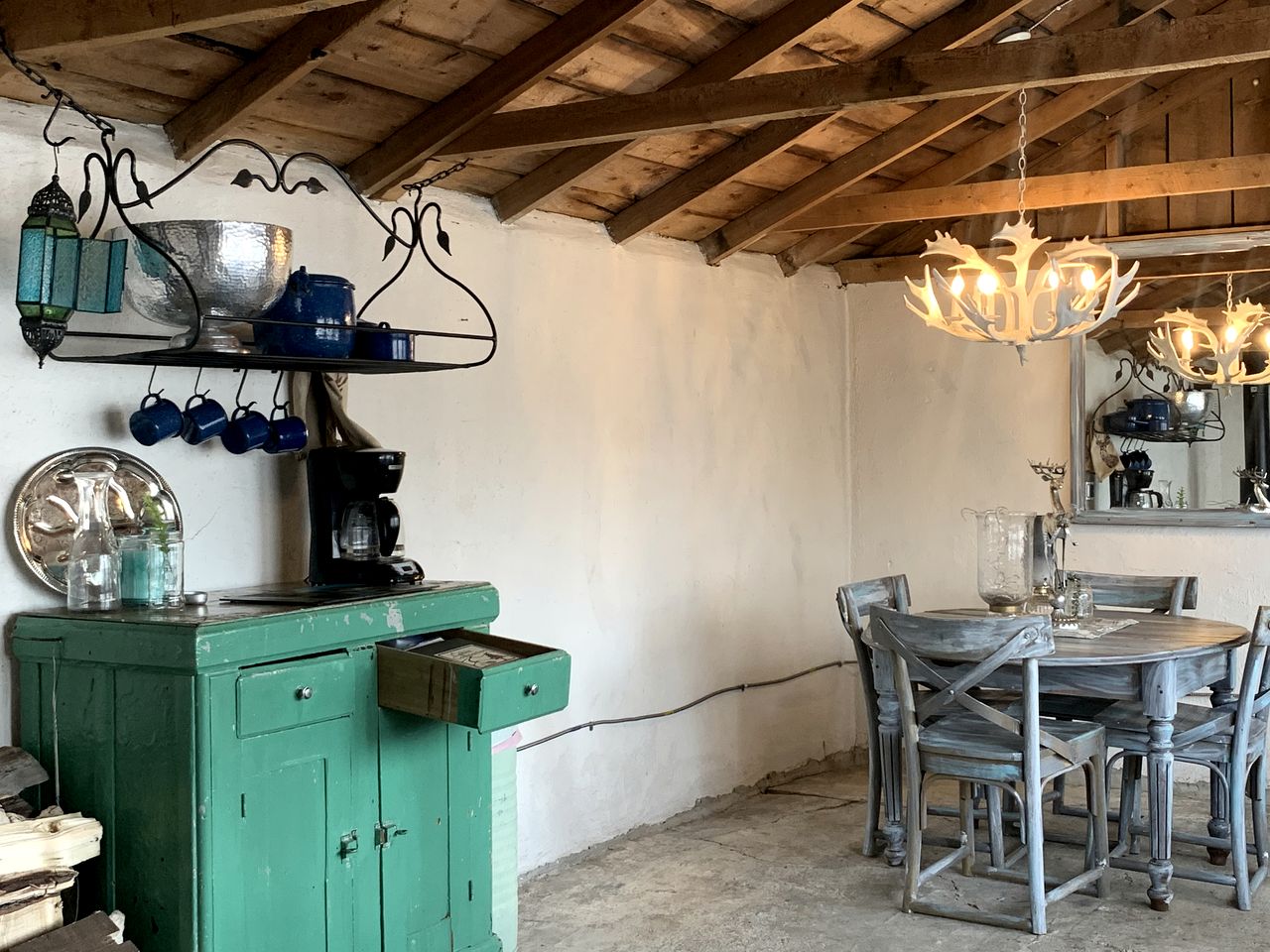 Creekside Cabin Rental Minutes from Yellowstone National Park in Gardiner, Montana