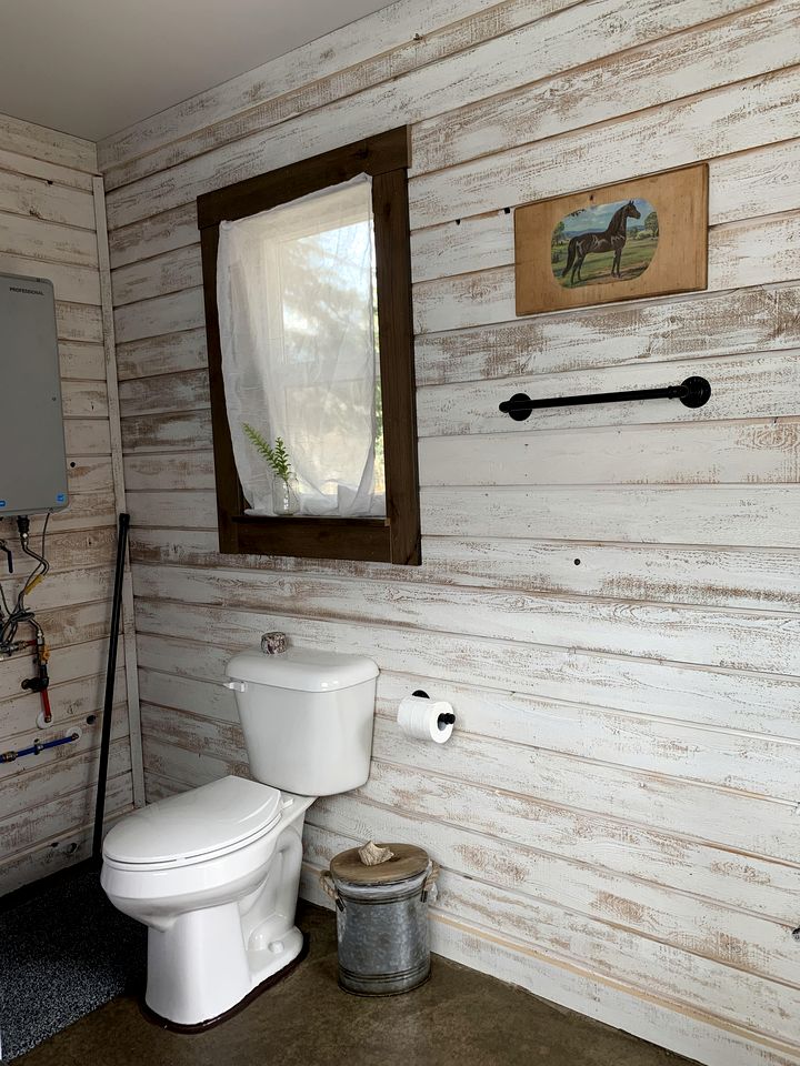 Creekside Cabin Rental Minutes from Yellowstone National Park in Gardiner, Montana