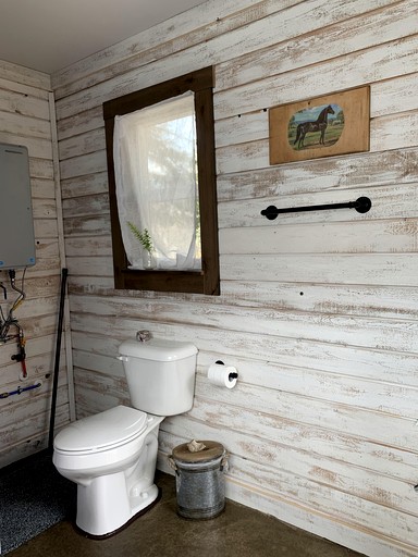 Cabins (United States of America, Gardiner, Montana)