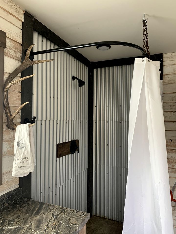 Creekside Cabin Rental Minutes from Yellowstone National Park in Gardiner, Montana