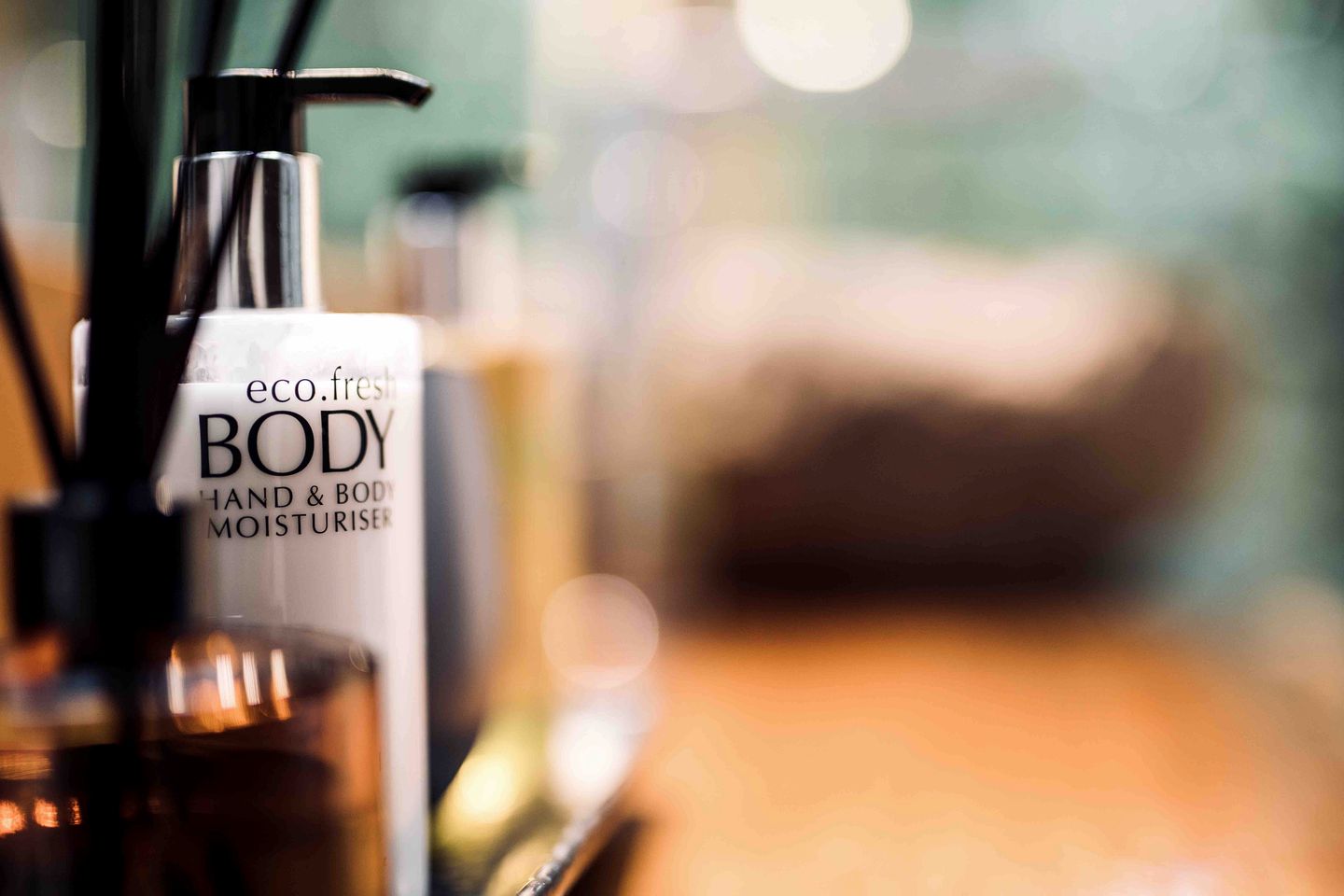 Tropical Luxury Tree House near the Beach in the Daintree Rainforest of Australia