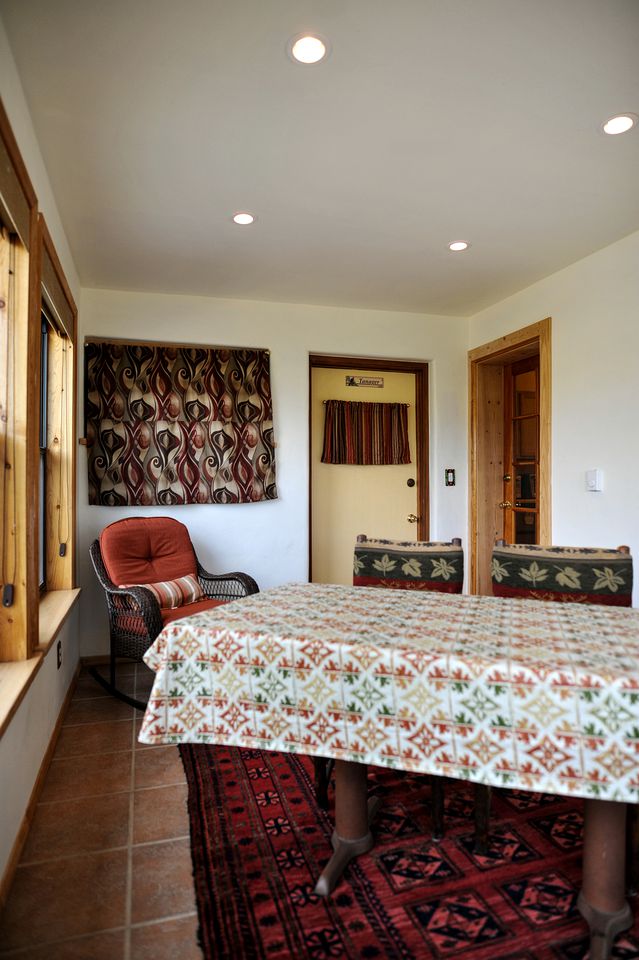 Romantic Vacation Rental with Hot Tub near New Mexico's Pinos Altos Mountains