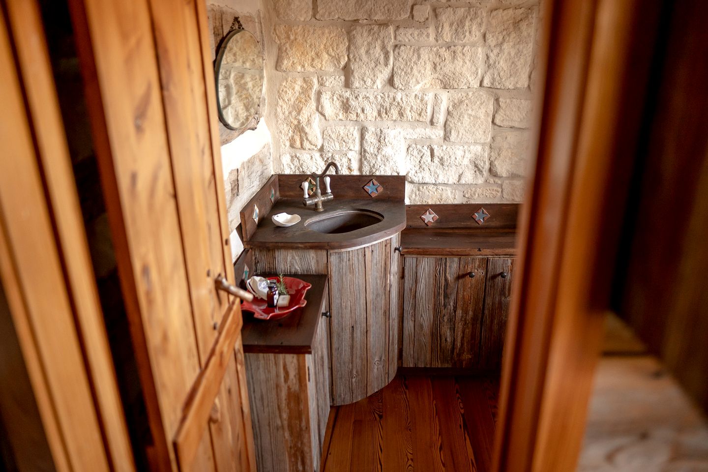 Romantic Weekend Getaway near Houston in New Ulm, Texas