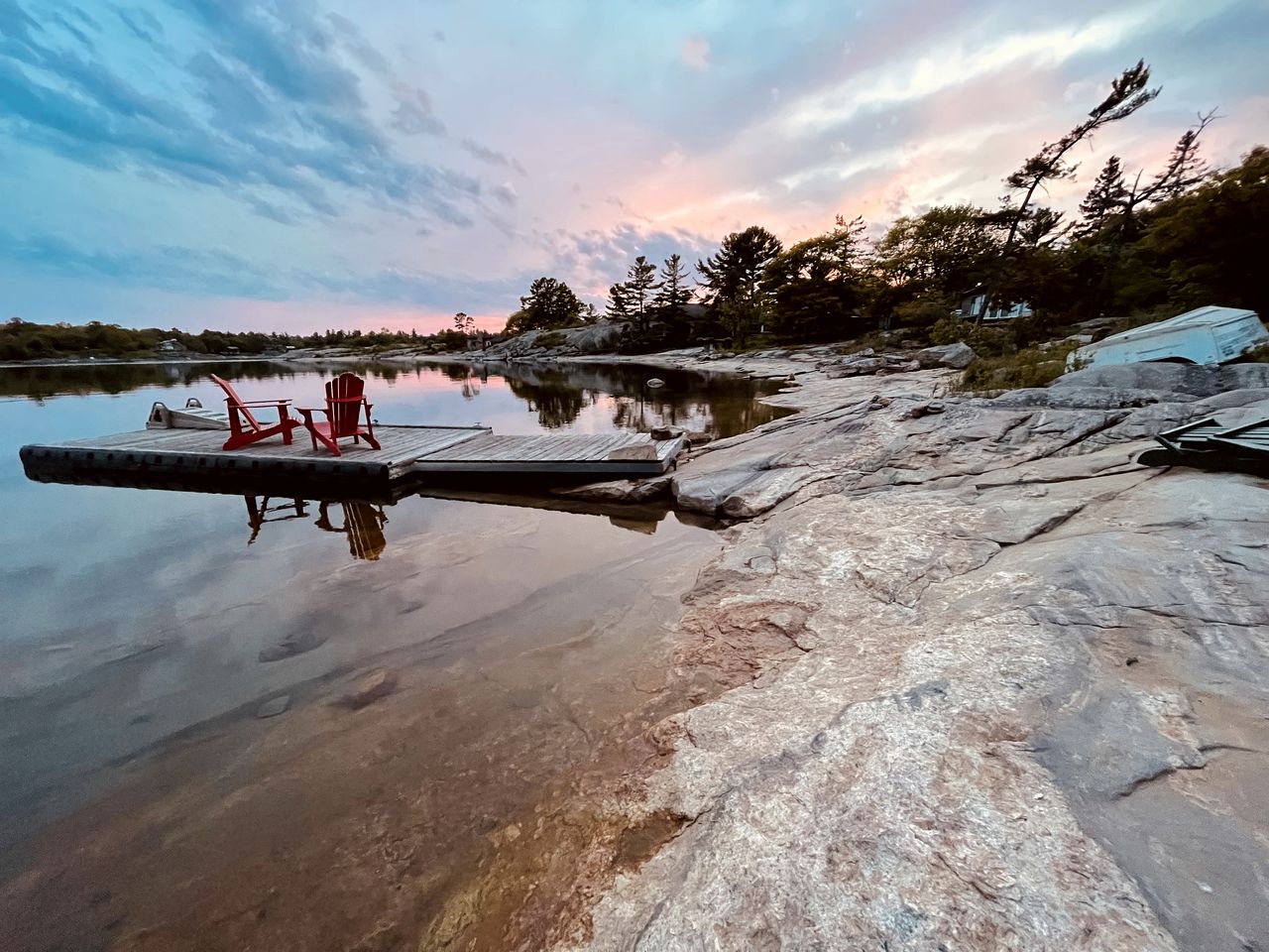 Rustic Cottage Rental with Lake Views of Georgian Bay in Carling, Ontario