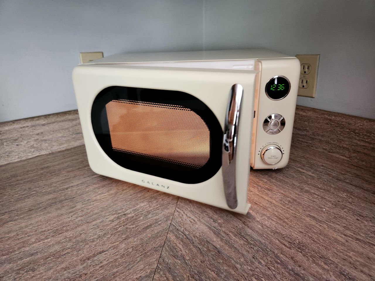 Traditional 1920's Cottage for a Secluded Getaway in the Shenandoah Valley, Virginia