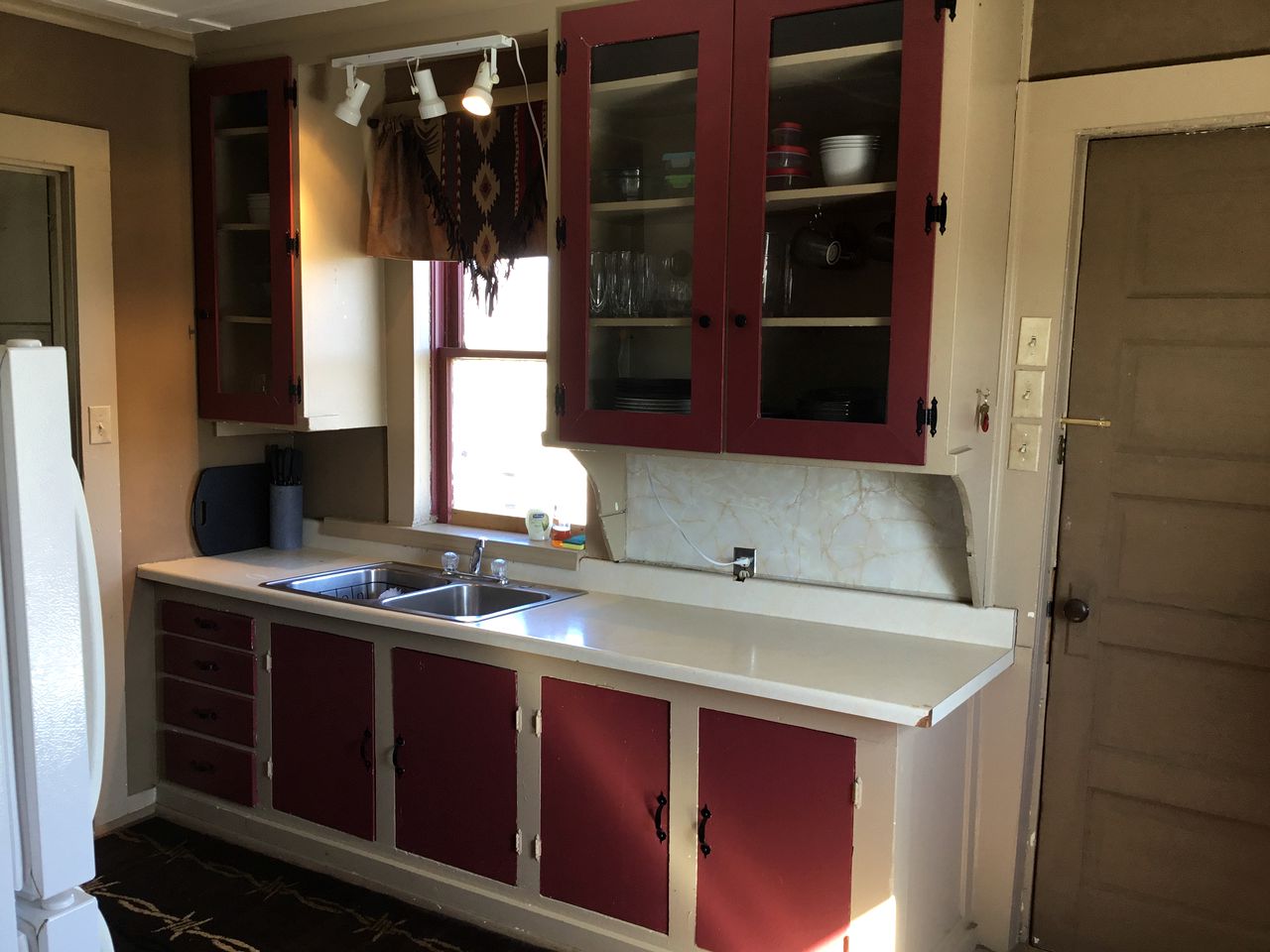 Secluded Mountain Cabin with Charming Deck and Views in Glen, Montana