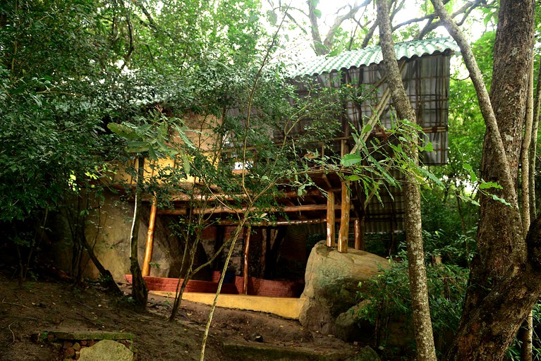 Cottages (Sri Lanka, Sigiriya, Central Province)