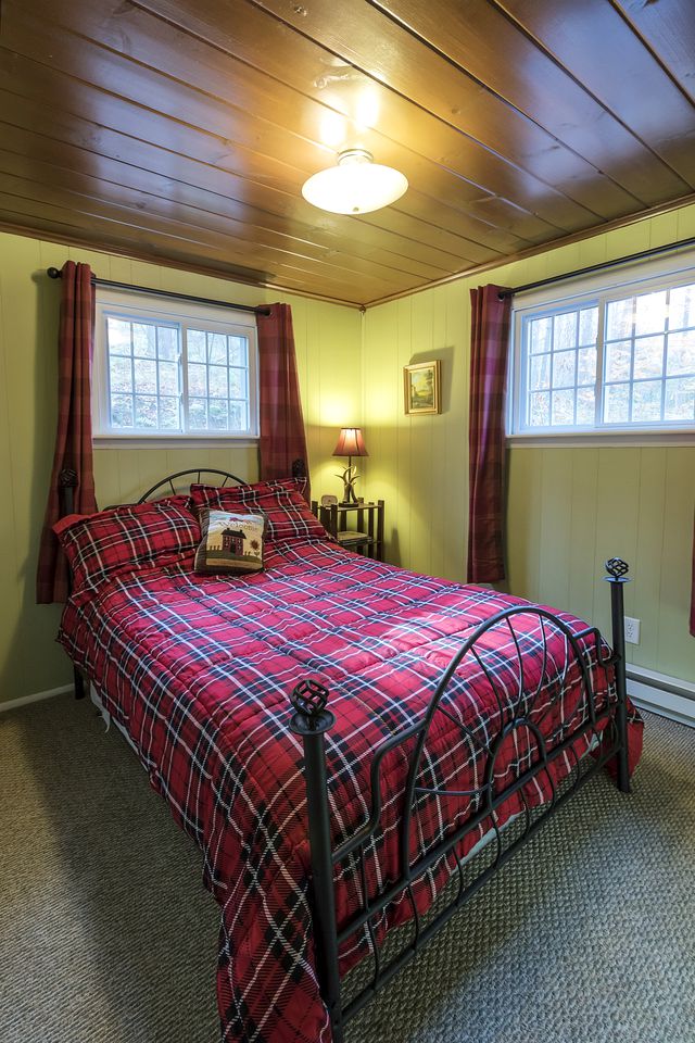 Charming Mountain Cabin near Ski and Golf Resorts, Pennsylvania