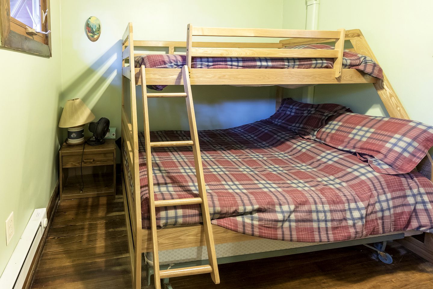 Historic Mountain Cottage Rental with Classic and Modern Features in Somerset, Pennsylvania