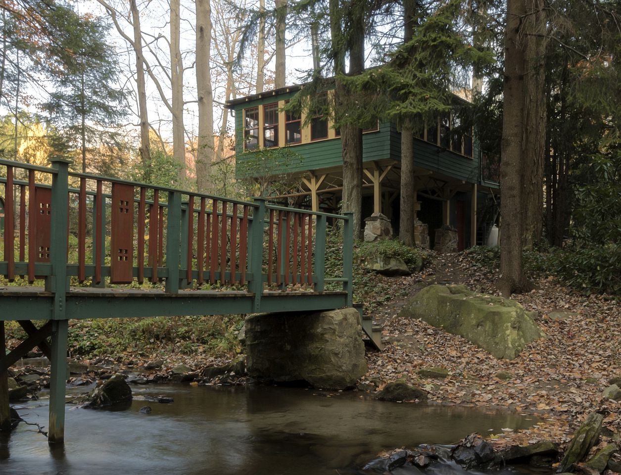 Historic Mountain Cottage Rental with Classic and Modern Features in Somerset, Pennsylvania