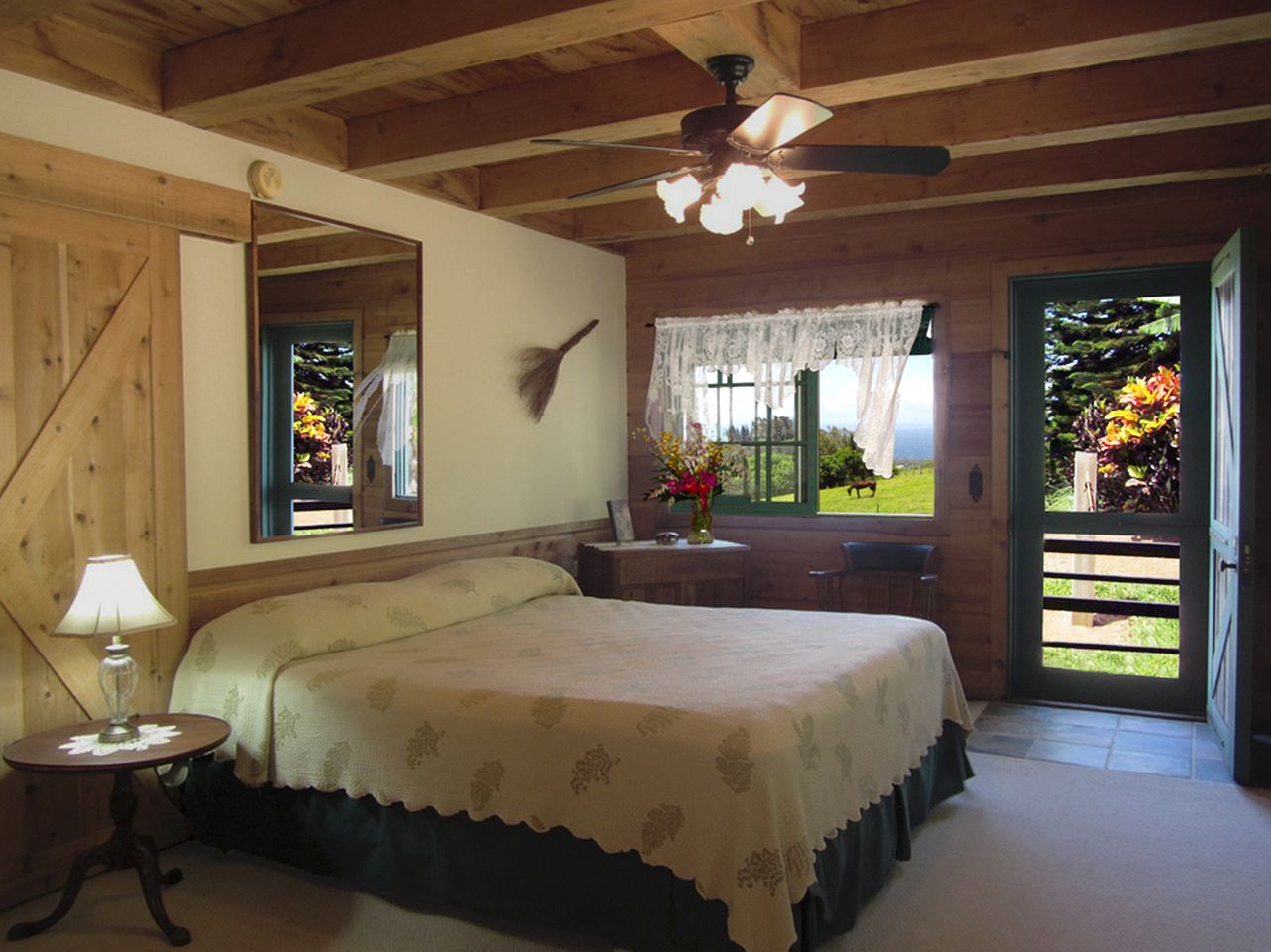 Tropical Nature Lodge with Incredible Views near Kohala Forest Reserve in Hawaii