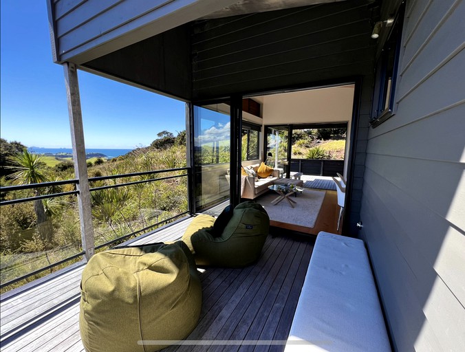 Cottages (New Zealand, Whangarei, North Island)