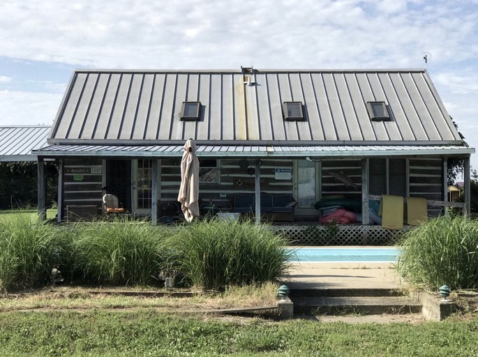 Log Cabins (Crofton, Kentucky, United States)