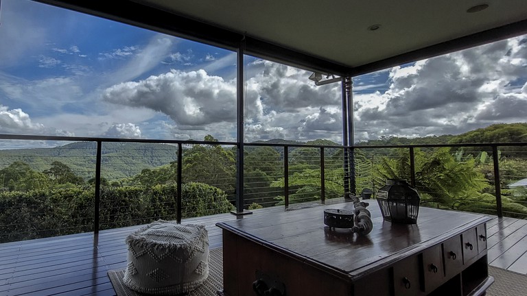 Vacation Rentals (Wongawallan, Queensland, Australia)