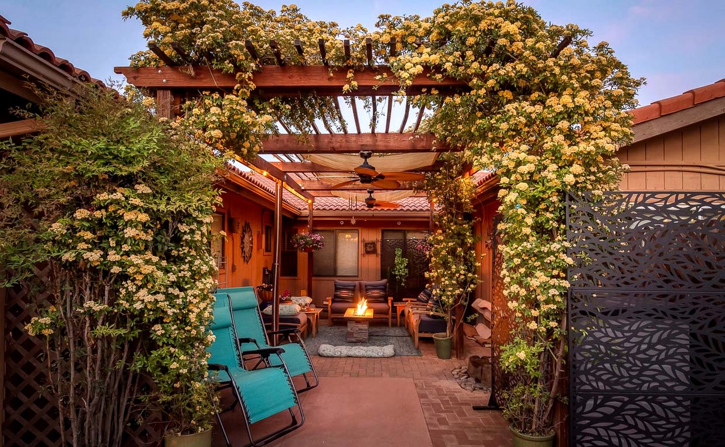 Charming Weekend Getaway Accommodation for Two near Flagstaff, Arizona