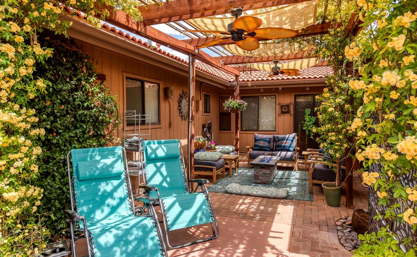 Romantic Getaway Accommodation with a Private Patio in Sedona, Arizona