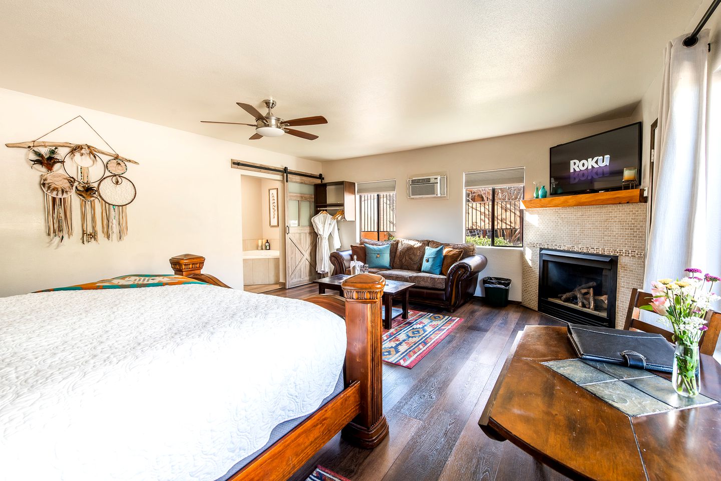 Lovely Pet-Friendly Vacation Rental with Mountain Views in Sedona, Arizona