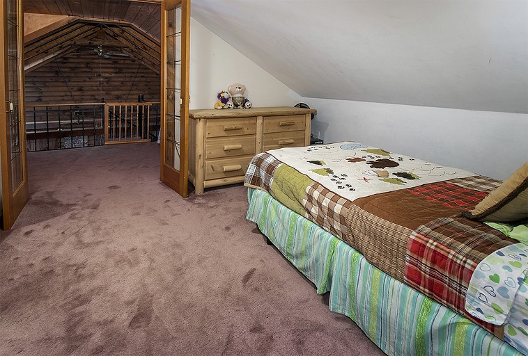 Log Cabins (United States of America, Ellicottville, New York)