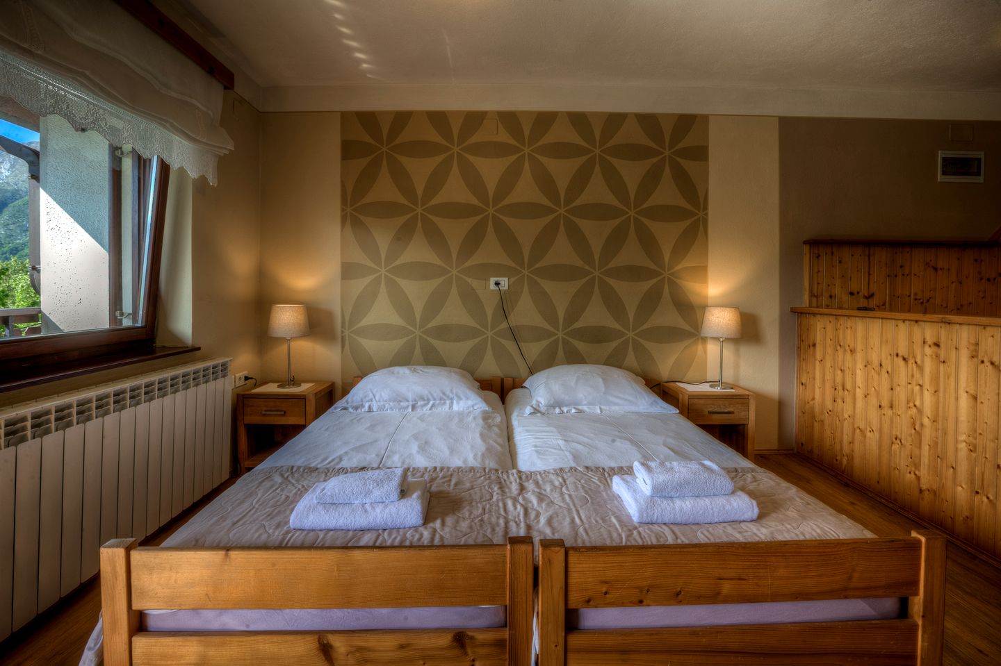 Family-Friendly Room Rental with Private Balcony near Soča River in Slovenia