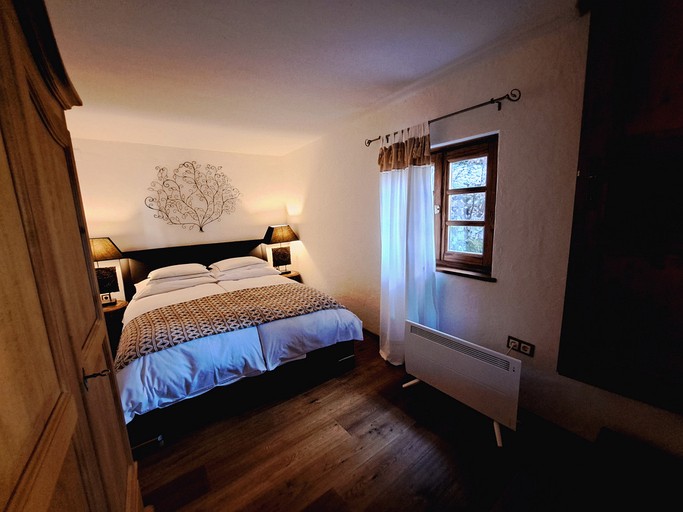 Cottages (Slovenia, Bled, Upper Carniola)