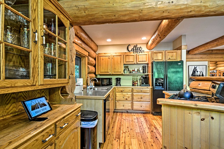 Log Cabins (United States of America, Bellaire, Michigan)